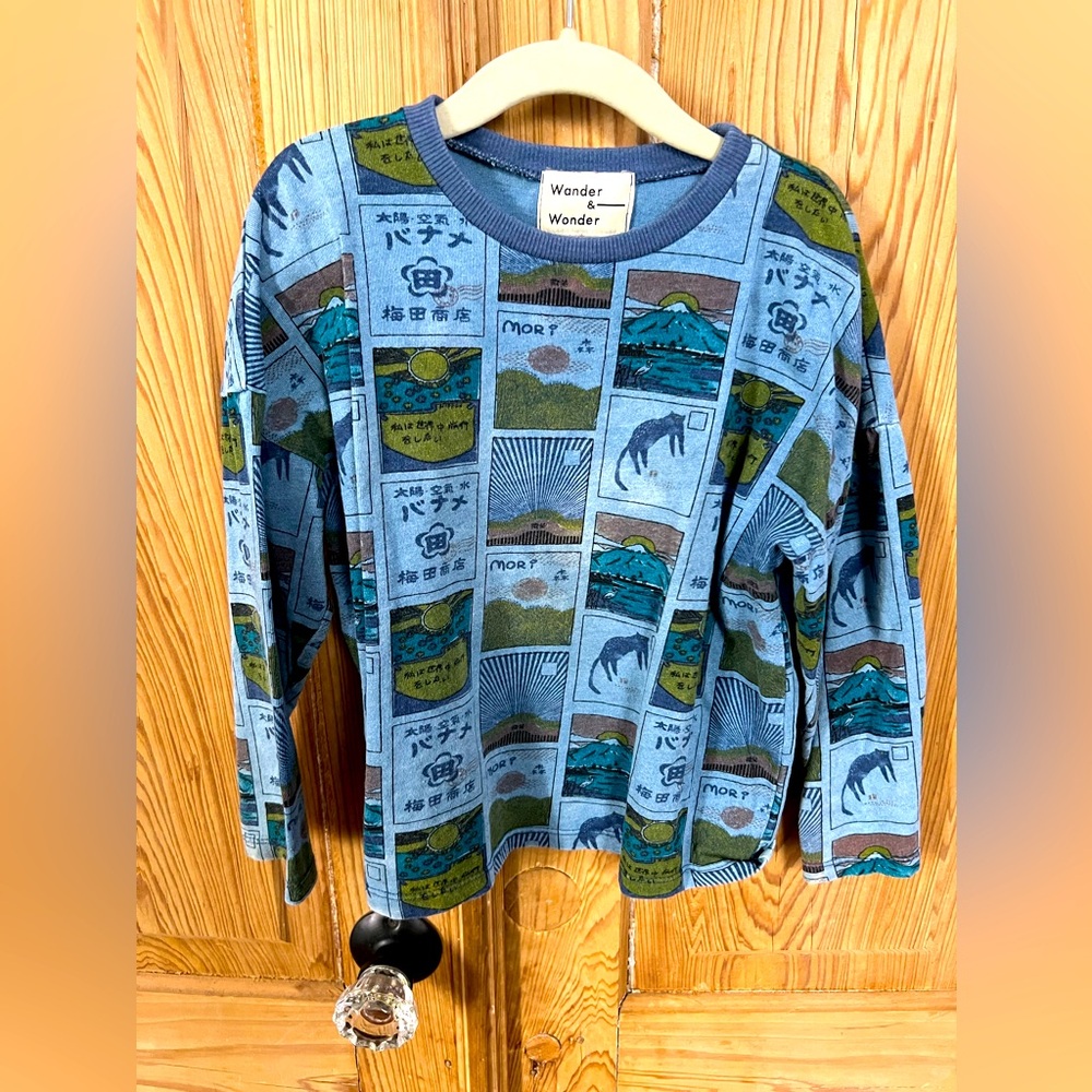 Wander and wonder long sleeve tee